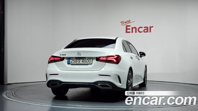 Mercedes-Benz A-Class W177 A220 Sedan - фото 3