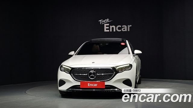 Mercedes-Benz E-Class W214 E200 Avantgarde - фото 2