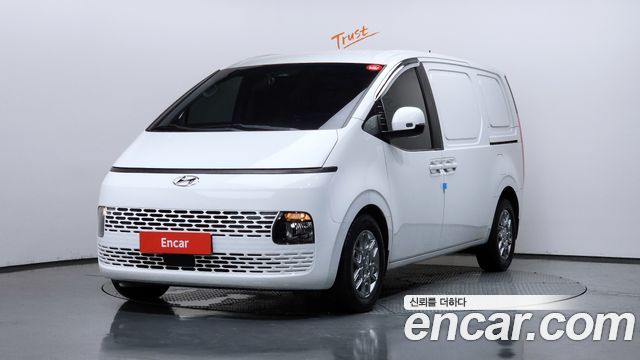 Hyundai Staria Cargo 3-Seater Modern - фото 0