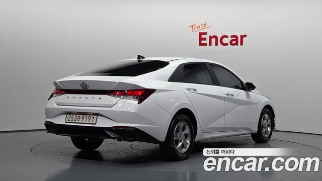 Hyundai Avante CN7 1.6 Smart - фото 1