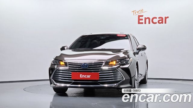 Toyota Avalon 5-го поколения 2.5 Hybrid - фото 1