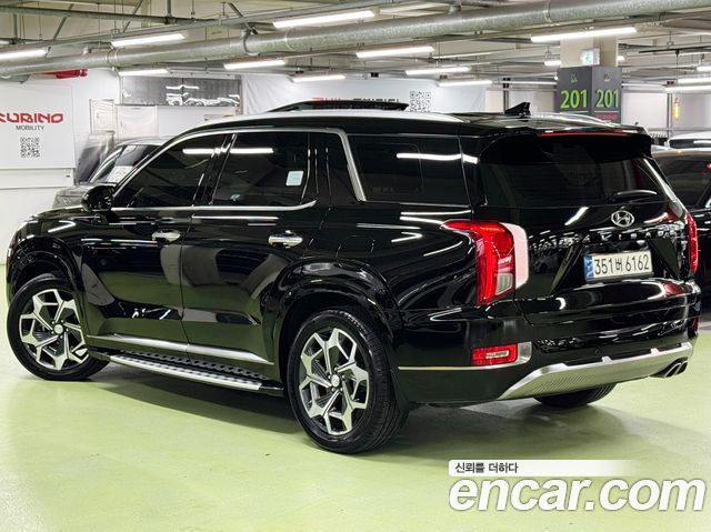 Hyundai Palisade Diesel 2.2 4WD Calligraphy - фото 2