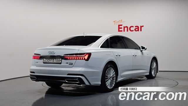 Audi A6 C8 45 TFSI Quattro Premium - фото 0
