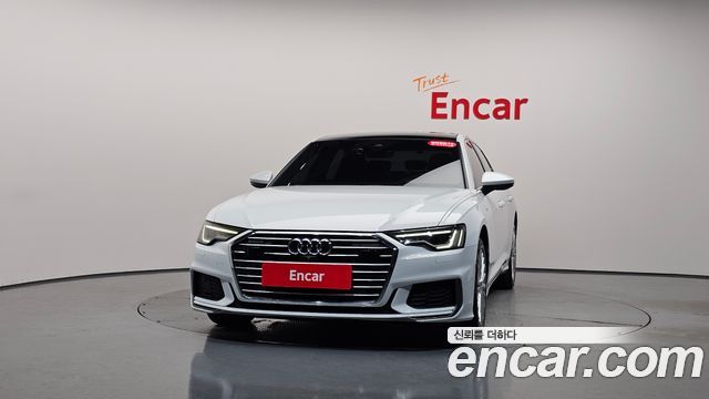 Audi A6 C8 45 TFSI Quattro Premium - фото 1