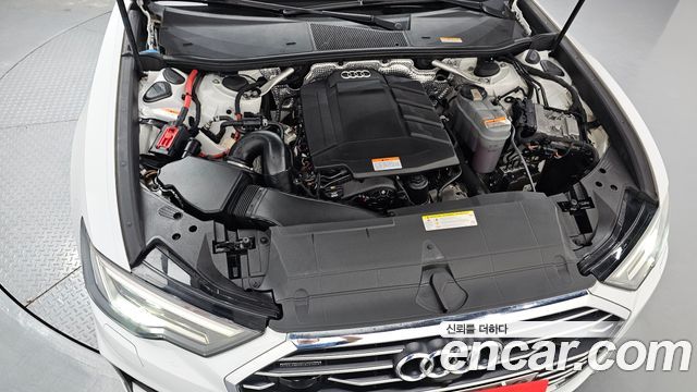 Audi A6 C8 45 TFSI Quattro Premium - фото 4