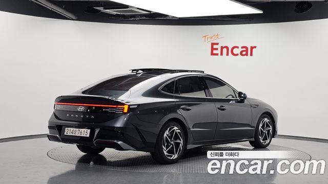 Hyundai Sonata DN8 2.0 Exclusive - фото 1