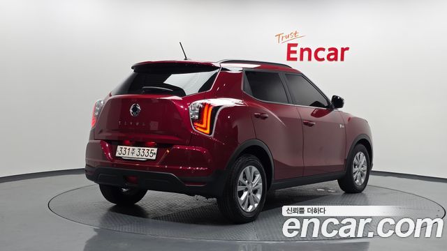 SsangYong Tivoli Gasoline 1.5 2WD V3 - фото 1