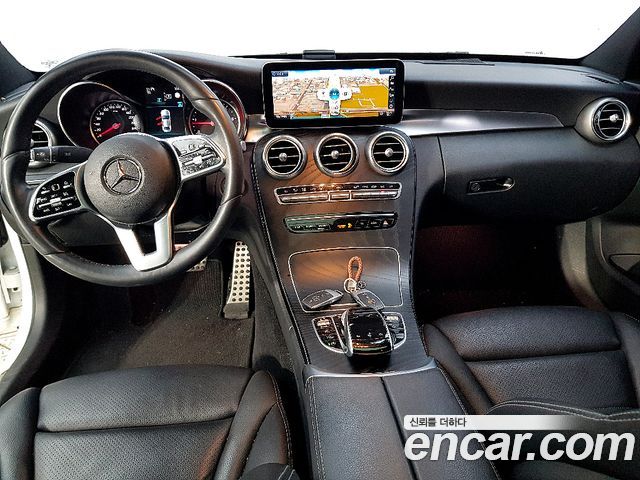 Mercedes-Benz C-Class W205 C220 d 4MATIC AMG Line - фото 4