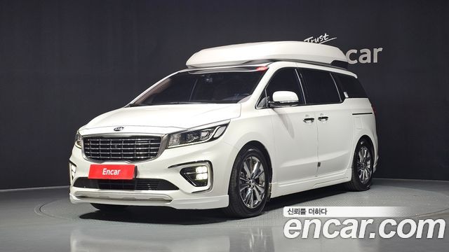 Kia Carnival Новый 9-Seater Hi-Limousine Noblesse Special - фото 0