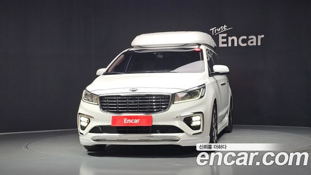 Kia Carnival Новый 9-Seater Hi-Limousine Noblesse Special - фото 2
