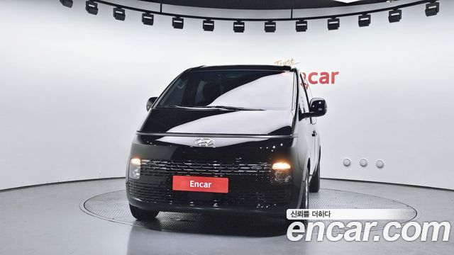 Hyundai Staria Tourer 9-Seater Modern - фото 2
