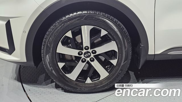 Kia Sorento 4-го поколения Diesel 2.2 2WD Signature - фото 4
