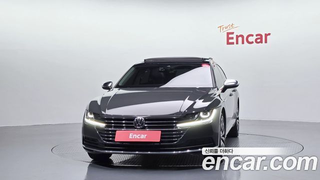 Volkswagen Arteon 2.0 TDI Premium - фото 2