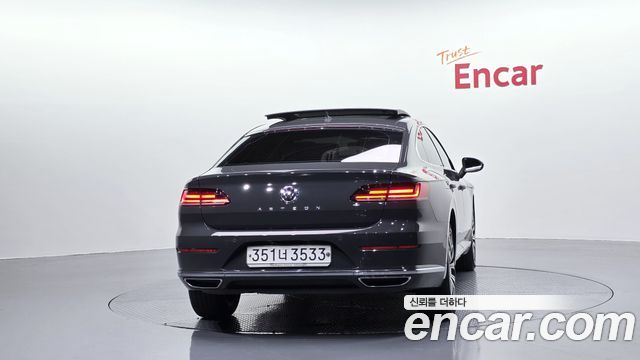 Volkswagen Arteon 2.0 TDI Premium - фото 3