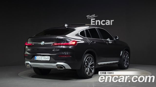 BMW X4 G02 xDrive20i xLine - фото 1