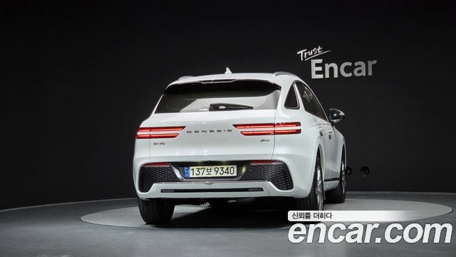 Genesis GV70 2.2 Diesel AWD - фото 3