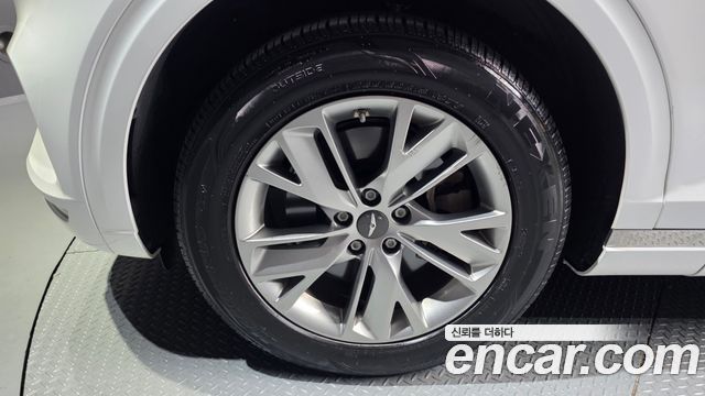 Genesis GV70 2.2 Diesel AWD - фото 4