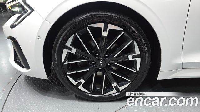 Kia K5 Новый 3-го поколения 1.6 Turbo Noblesse - фото 4