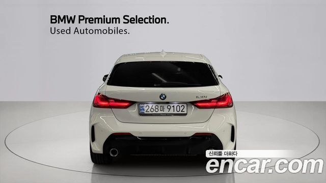 BMW 1-Series F40 120i M Sports - фото 3