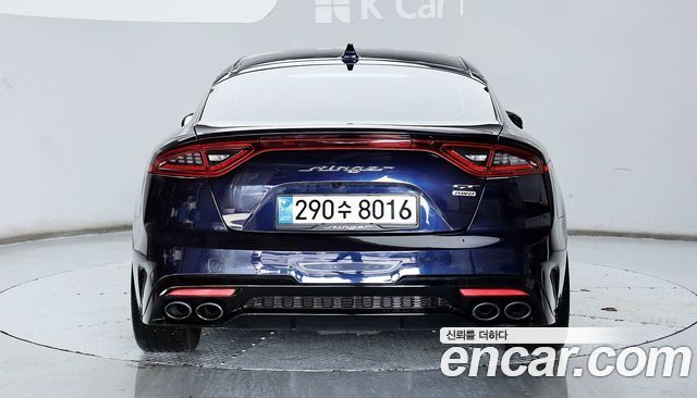 Kia Stinger 2.0 Turbo 2WD Platinum - фото 3