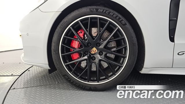 Porsche Panamera 4.0 GTS - фото 4