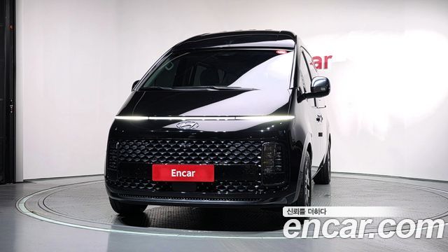 Hyundai Staria 4WD Lounge 7-Seater Limousine - фото 2