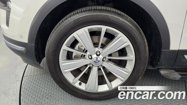 Ford Explorer 2.3 Limited 4WD 5th - фото 4