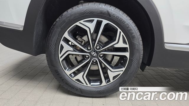 Hyundai Santafe TM Gasoline 2.0T 2WD Prestige - фото 3