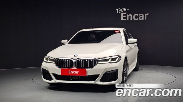 BMW 5-Series G30 523d xDrive M Sport - фото 2