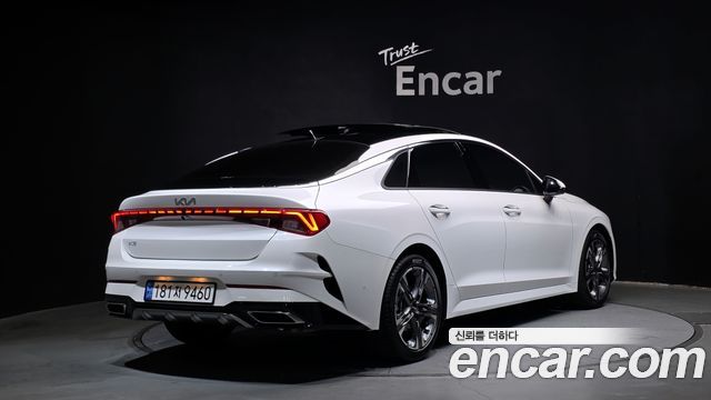 Kia K5 3-го поколения 2.0 Signature - фото 1