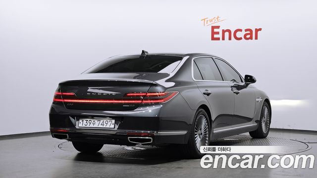 Genesis G90 3.8 AWD Luxury - фото 1