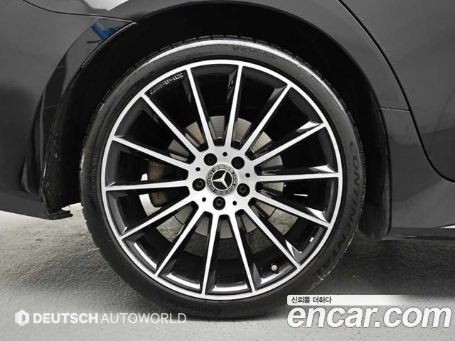 Mercedes-Benz CLS-Class C257 CLS400d 4MATIC AMG Line - фото 4