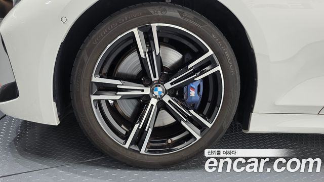BMW 3-Series G20 320i M Sport - фото 3