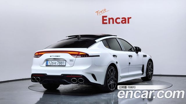 Kia Stinger 2.5 AWD Masters - фото 1