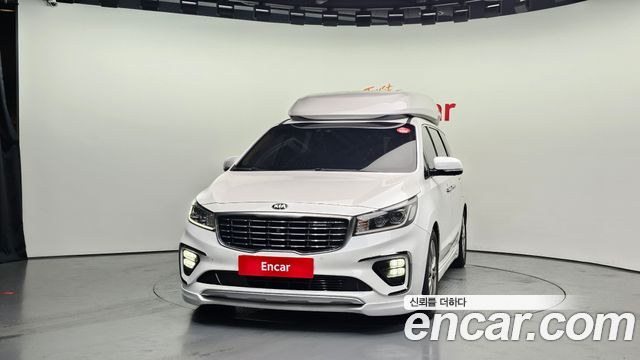 Kia Carnival Новый 9-Seater Hi-Limousine Noblesse Special - фото 2