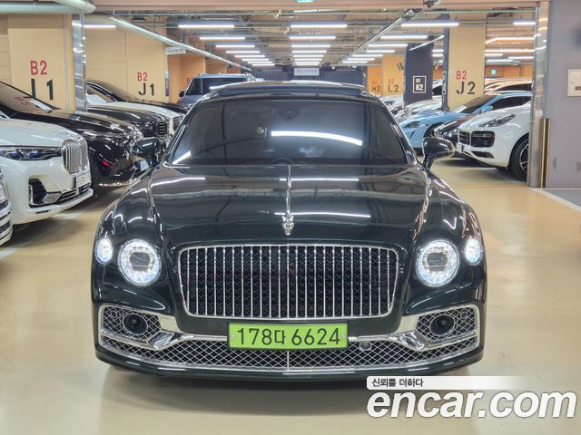 Bentley Flying Spur 3-го поколения 4.0 Azure - фото 1