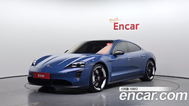 Porsche Taycan 4S - фото 0