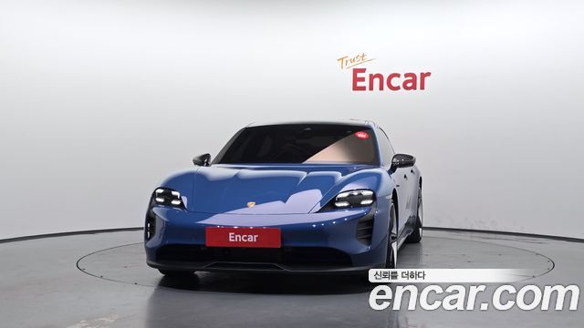 Porsche Taycan 4S - фото 2