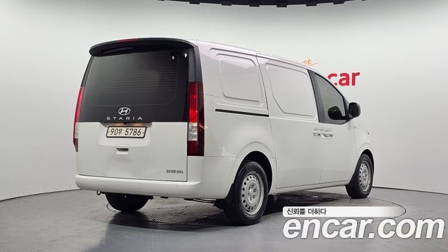 Hyundai Staria Cargo 3-Seater Smart - фото 1