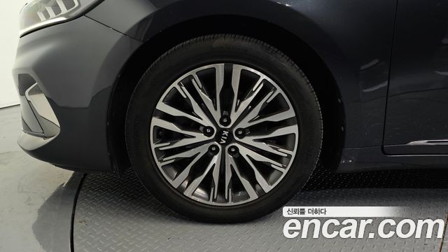 Kia K7 Premier 3.0 GDI Signature - фото 4