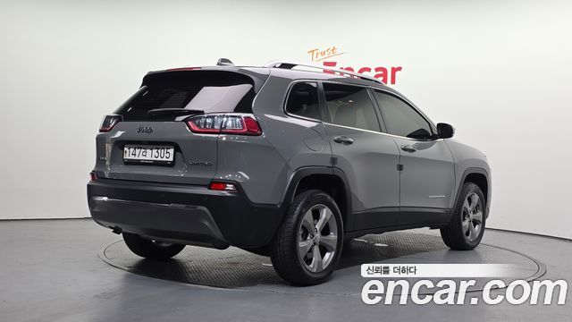 Jeep Cherokee KL 2.4 Limited AWD - фото 1