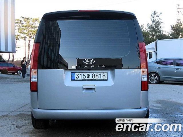 Hyundai Staria Tourer 9-Seater Modern - фото 3