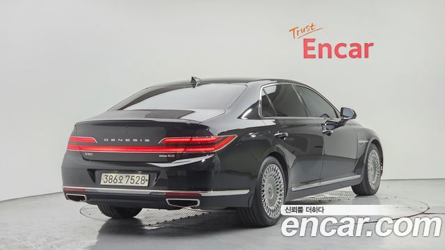Genesis G90 5.0 AWD Prestige - фото 1