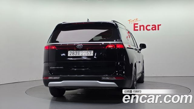 Kia Carnival 4-го поколения 9-Seater Prestige - фото 3