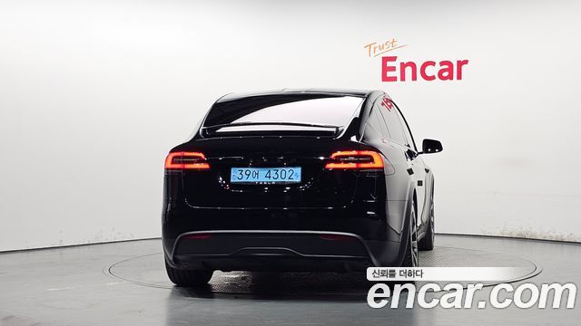 Tesla Model X AWD - фото 3