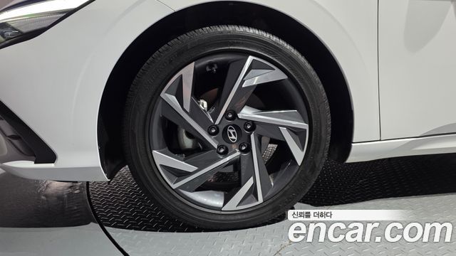 Hyundai Avante Новый CN7 1.6 Inspiration - фото 4
