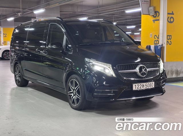 Mercedes-Benz V-Class V300 CDI W447 - фото 0