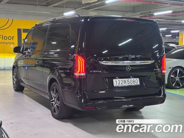 Mercedes-Benz V-Class V300 CDI W447 - фото 3