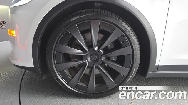Tesla Model X AWD - фото 4