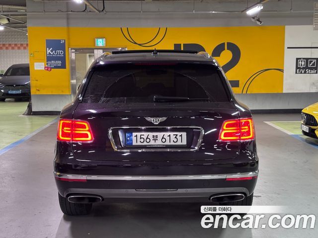 Bentley Bentayga 6.0 W12 - фото 3